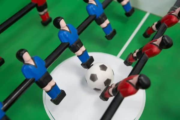 Fußballtische & Spielgeräte bequem bestellen