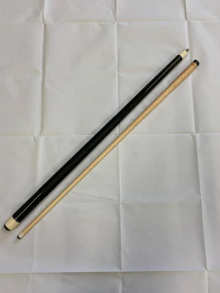 Art. B.27204   2-teilige Billard- Queue