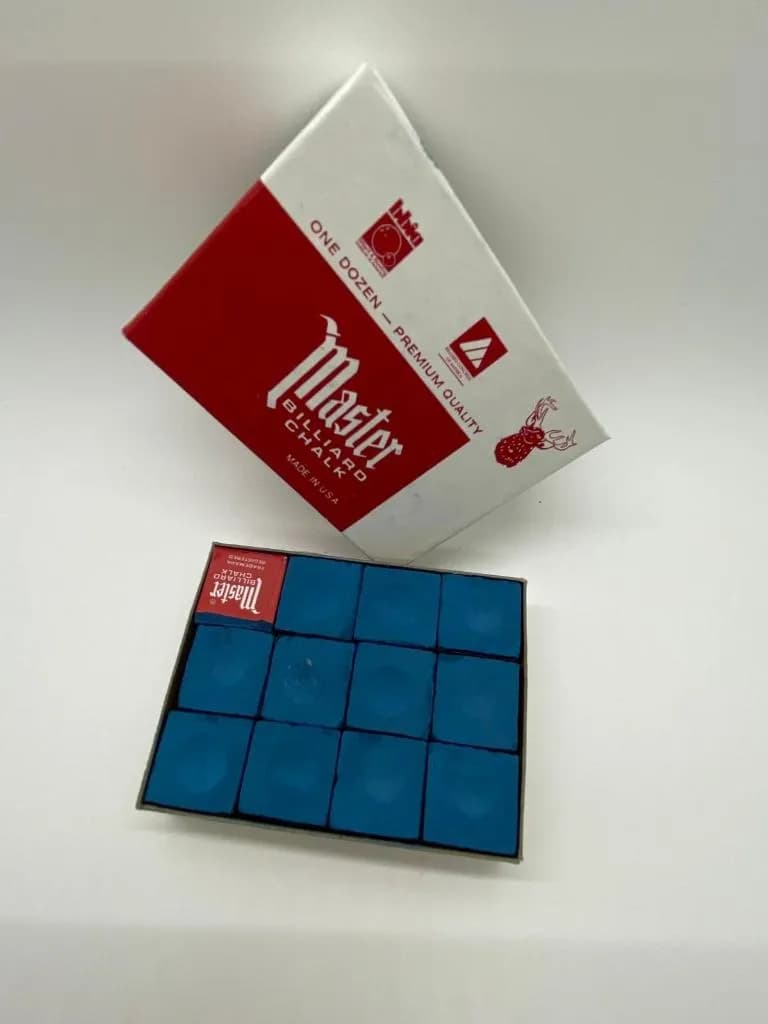 Art. B3.04.01.7005   Billardkreide Master Farbe wählbar 12 Stück